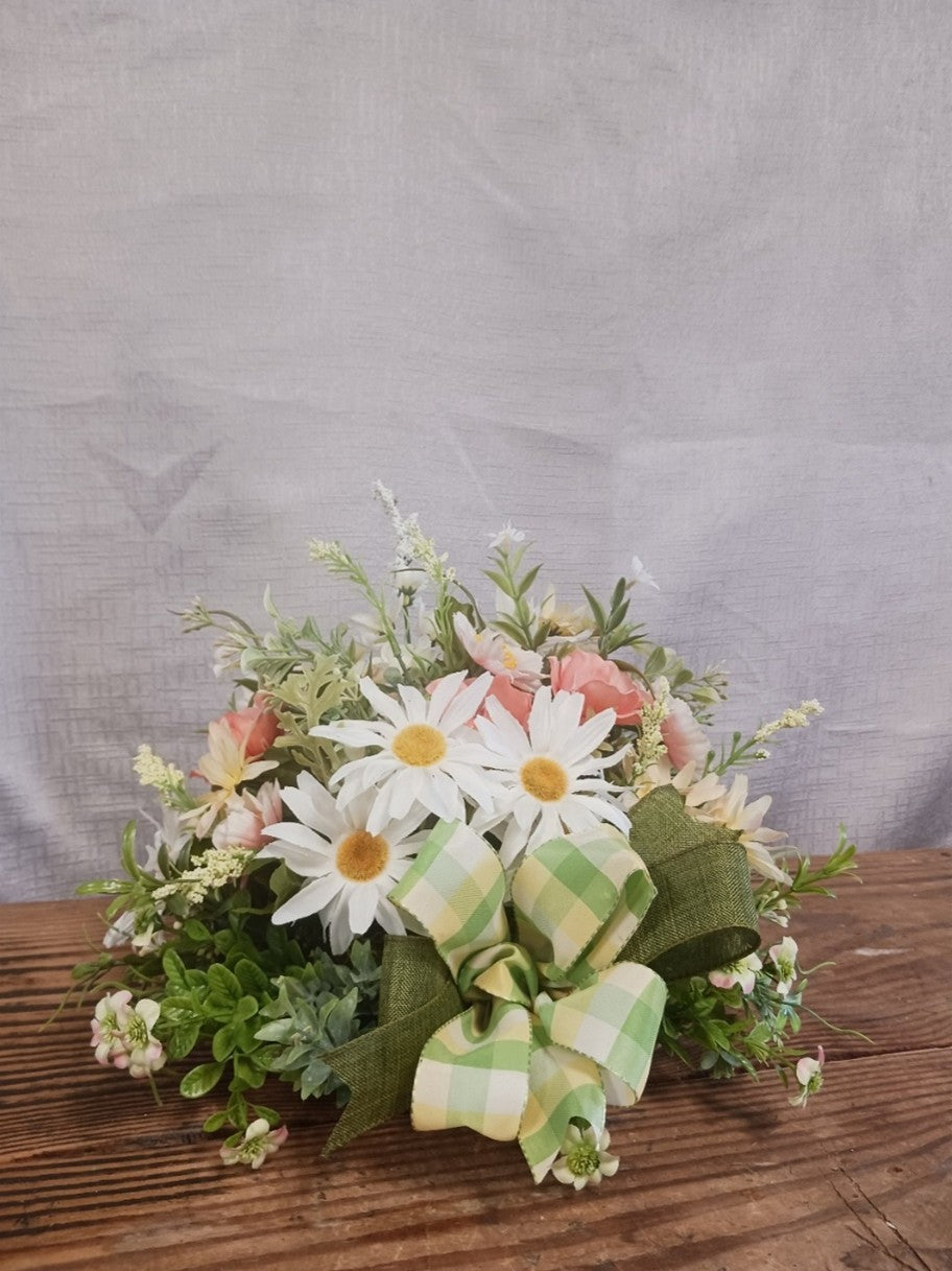 Small Daisies