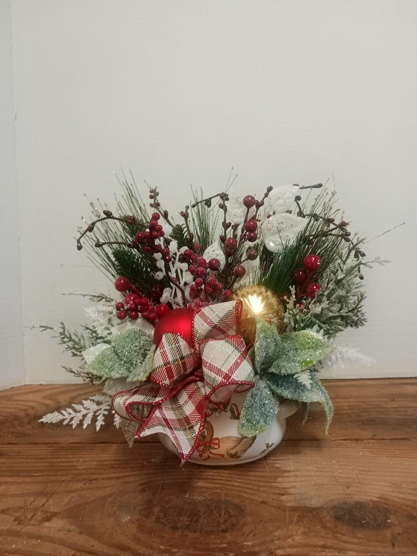 Festive Cup Arrangement