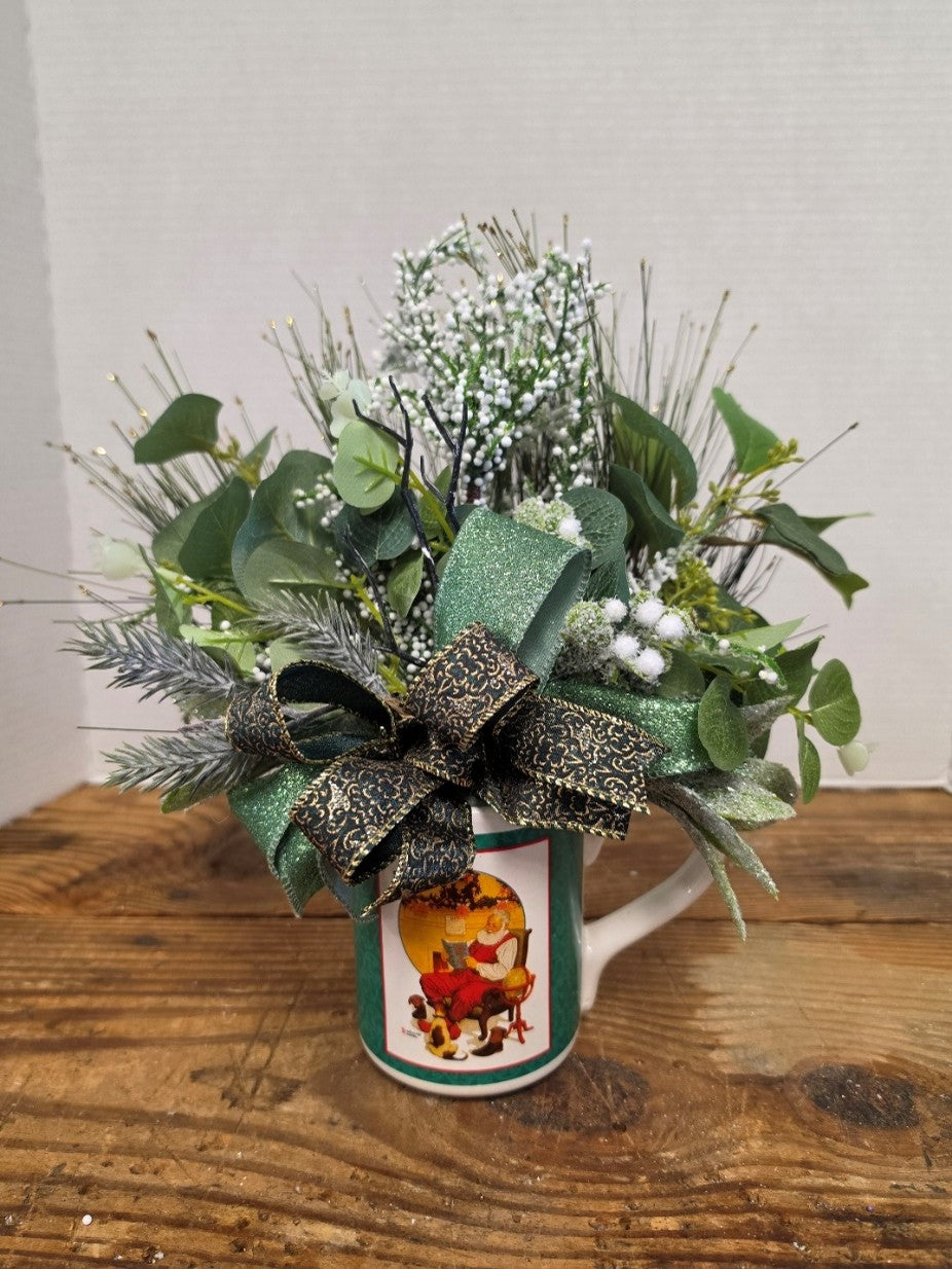 Vintage Santa Arrangement