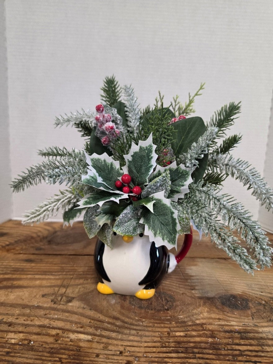 Charming Penguin Cup